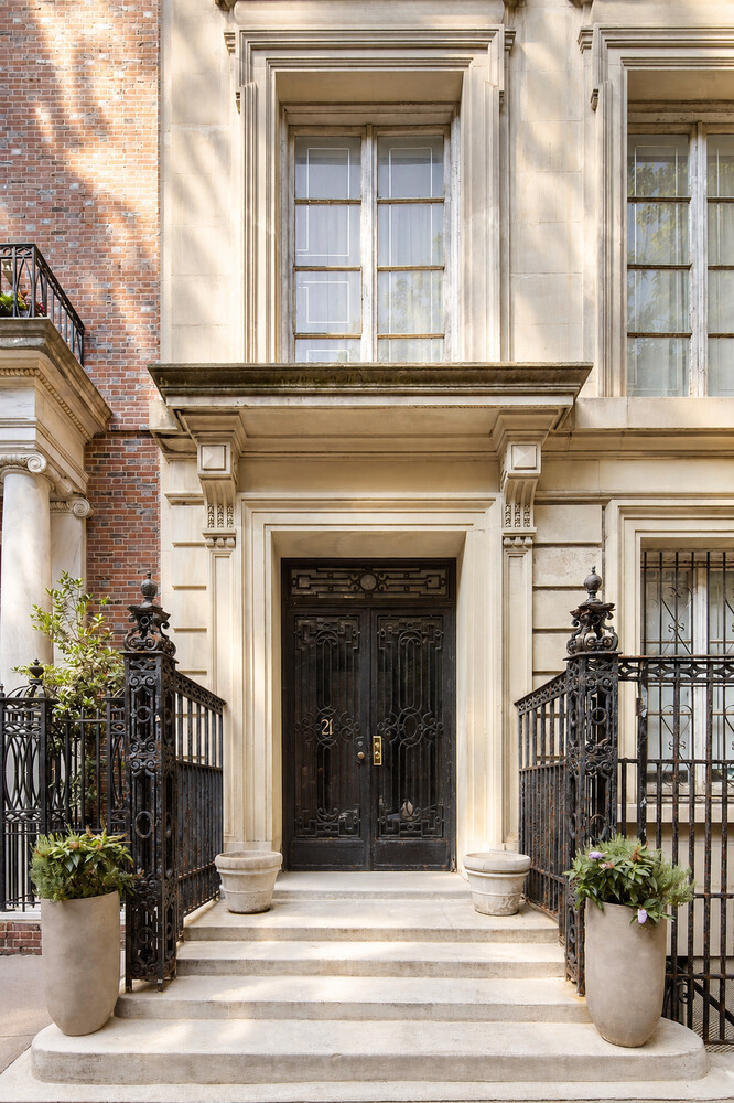 21 East 81st Street